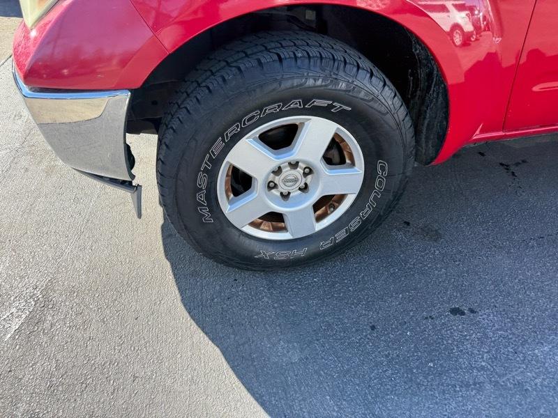 Nissan Frontier LE Crew Cab 2WD 2006