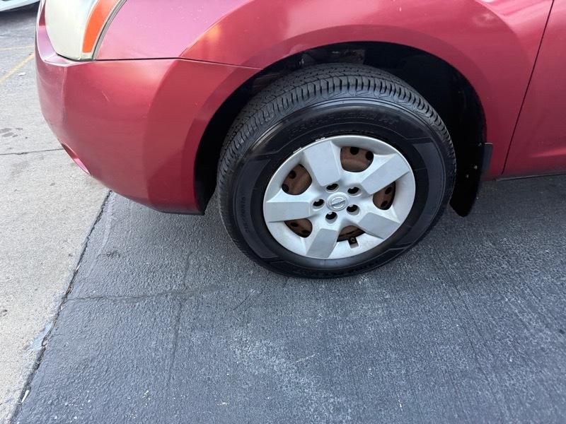 Nissan Rogue S AWD 2010