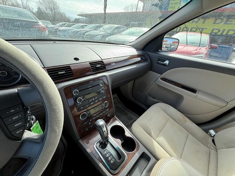 Ford Taurus SEL 2008