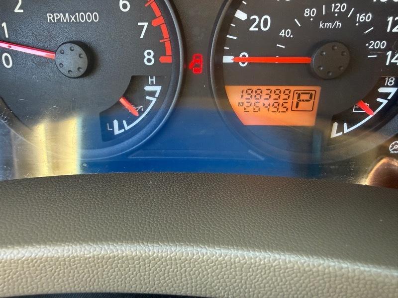 Nissan Frontier LE Crew Cab 2WD 2006