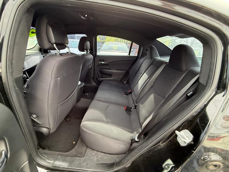 Chrysler 200 Touring 2012