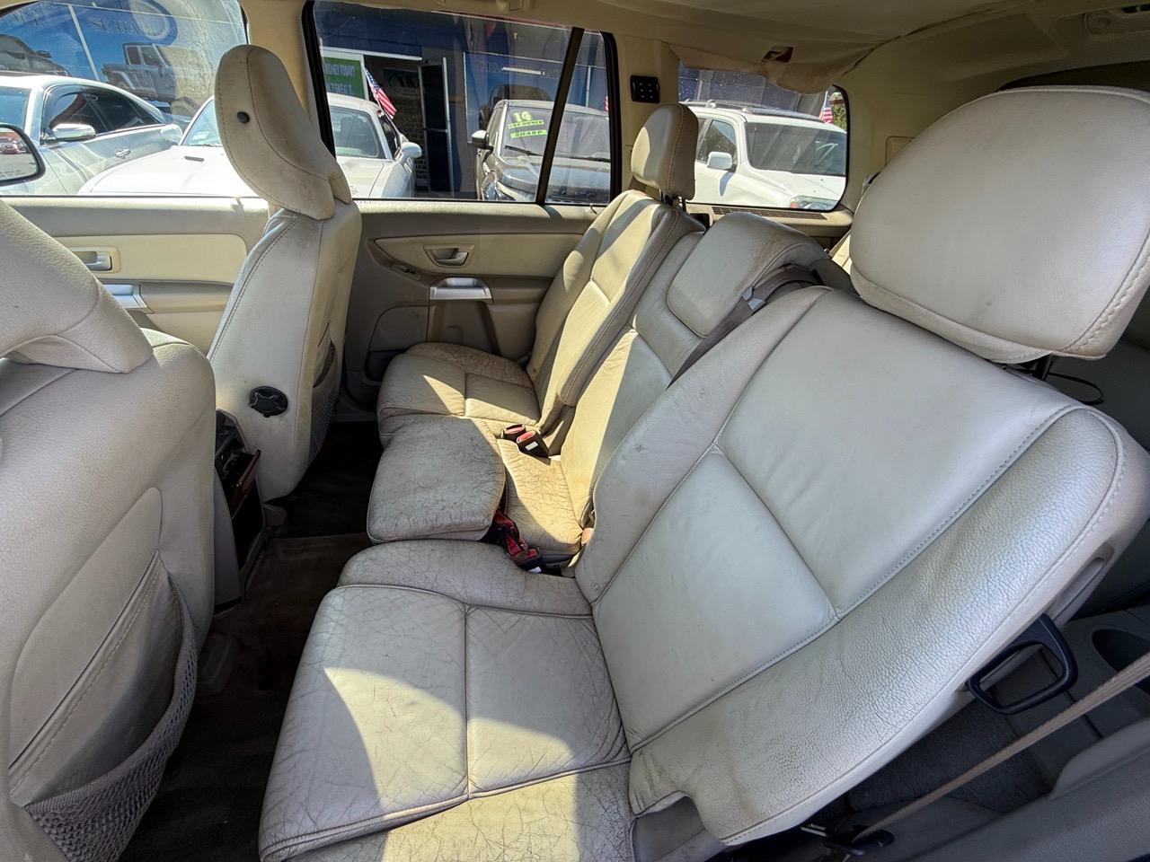 2005 Volvo XC90 Base - Photo 10