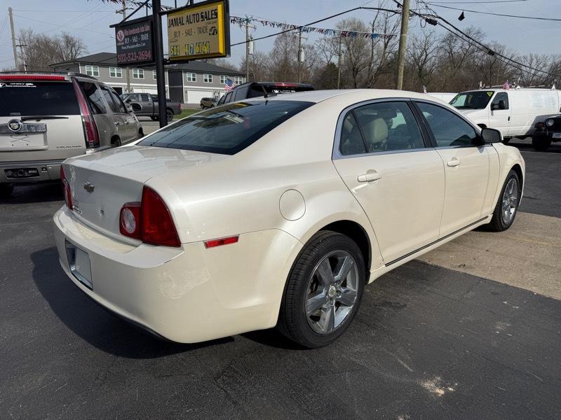 Chevrolet Malibu 2LT 2011