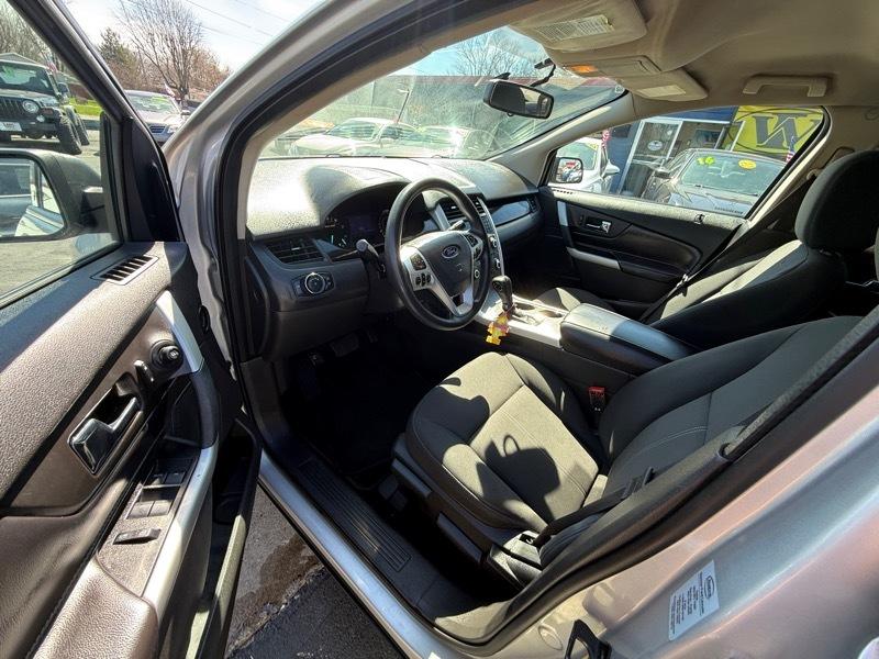 Ford Edge SE FWD 2013