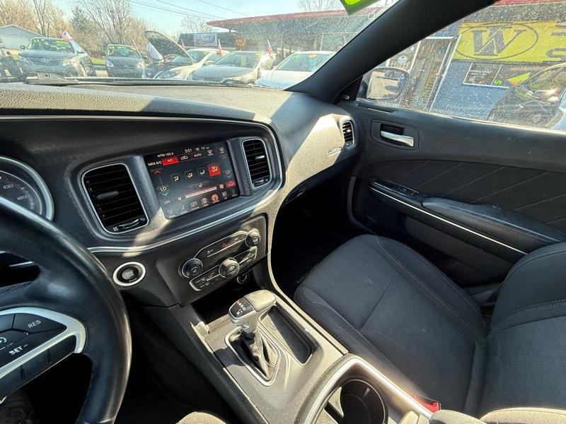 Dodge Charger SXT 2016