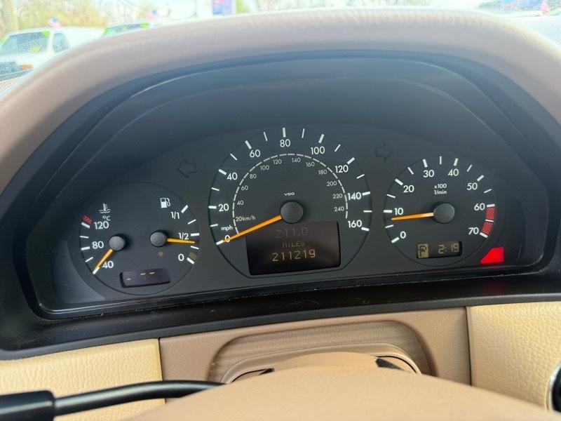 Mercedes-Benz E-Class E320 2000