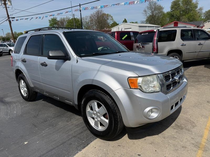 Ford Escape XLT FWD 2010