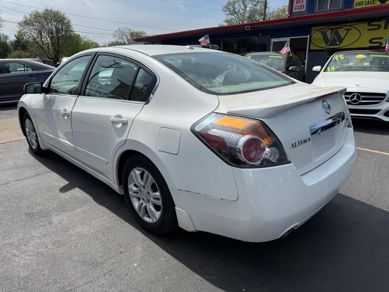 Nissan Altima 2.5 2012