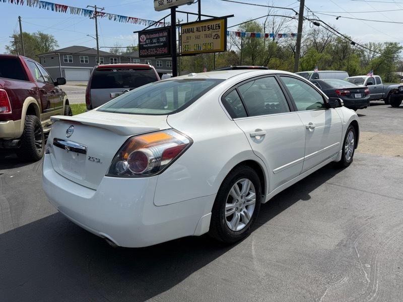 Nissan Altima 2.5 2012