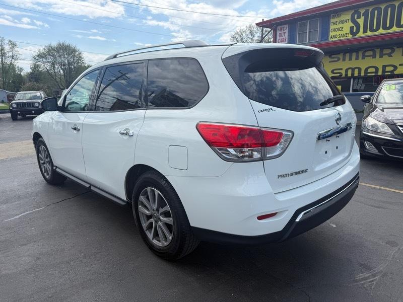 Nissan Pathfinder S 2WD 2016