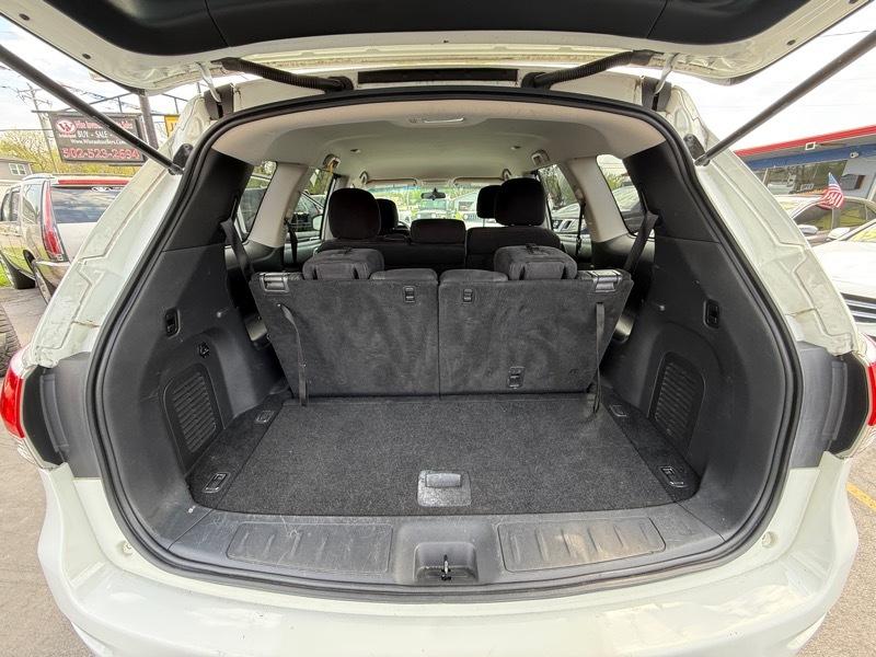 Nissan Pathfinder S 2WD 2016