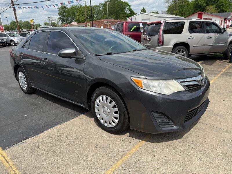 Toyota Camry XLE 2013