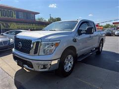 2017 Nissan Titan 