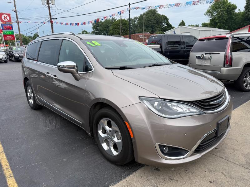 Chrysler Pacifica Hybrid Limited 2018