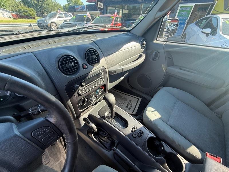 Jeep Liberty Sport 4WD 2006