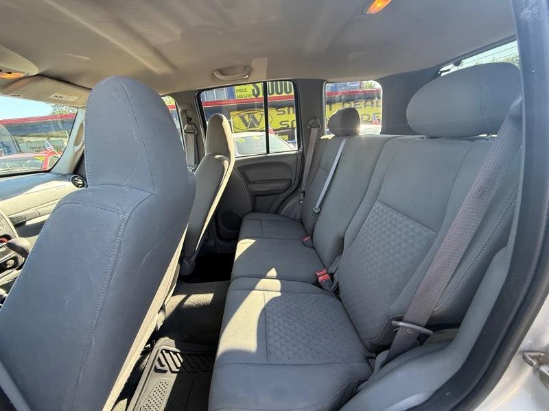 Jeep Liberty Sport 4WD 2006