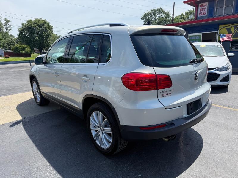 Volkswagen Tiguan S 4Motion 2012