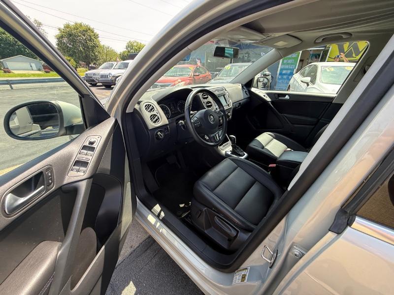 Volkswagen Tiguan S 4Motion 2012