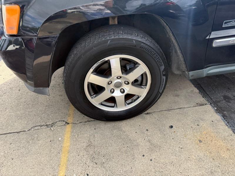 Jeep Grand Cherokee Laredo 2WD 2009