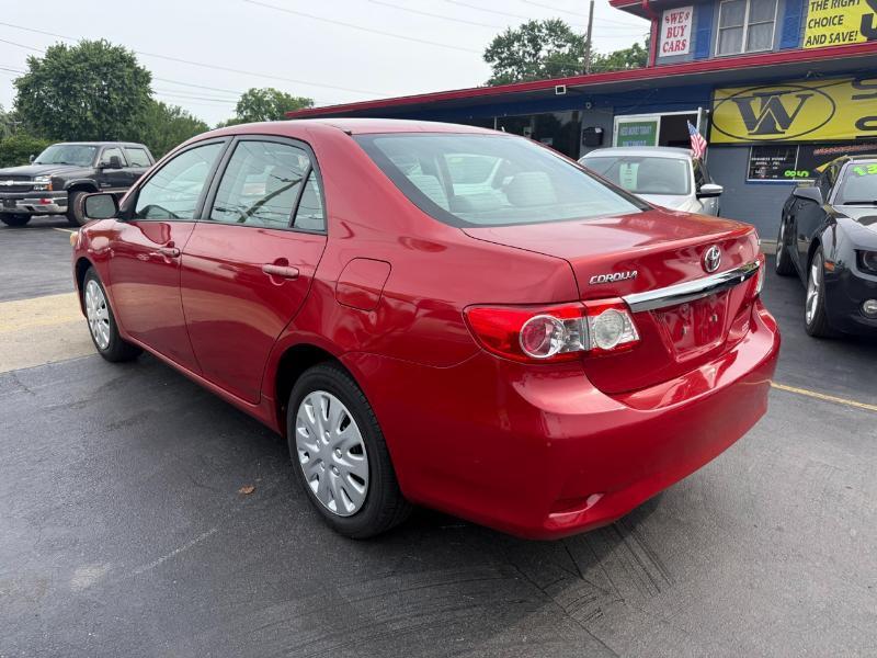 Toyota Corolla S 4-Speed AT 2012
