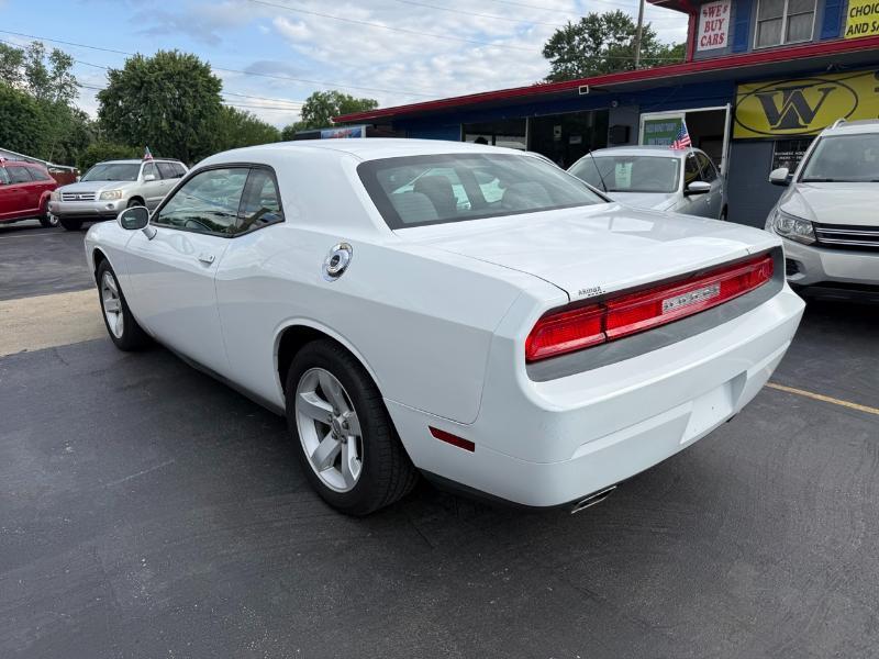 Dodge Challenger SXT 2012