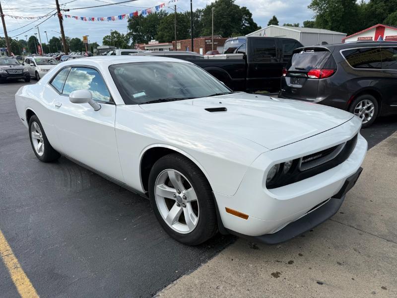 Dodge Challenger SXT 2012