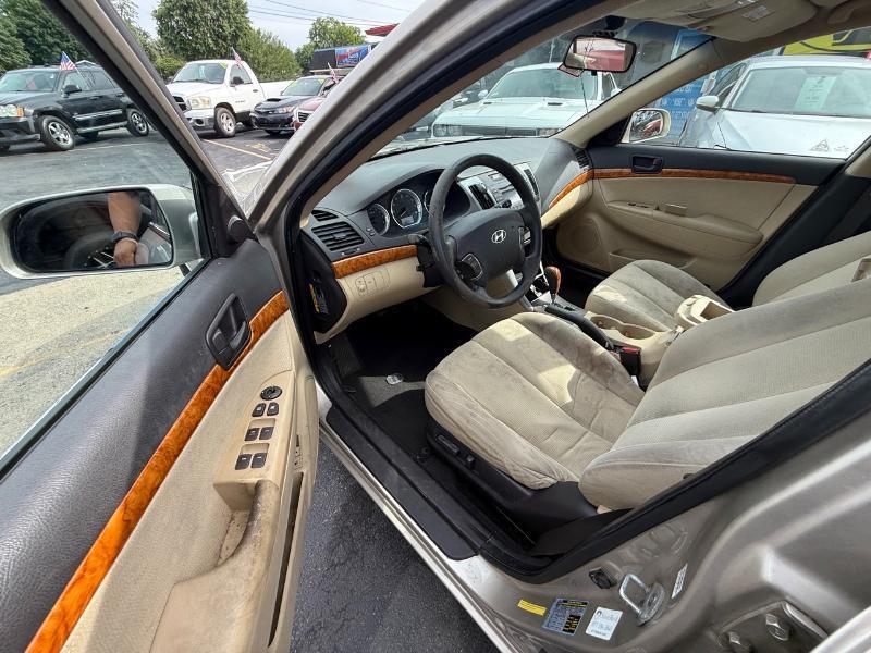 Hyundai Sonata GLS 2010