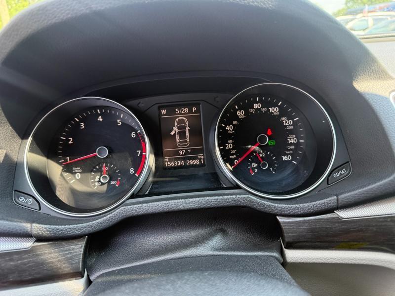 Volkswagen Passat SE PZEV 6A w/ Sunroof & Nav 2016
