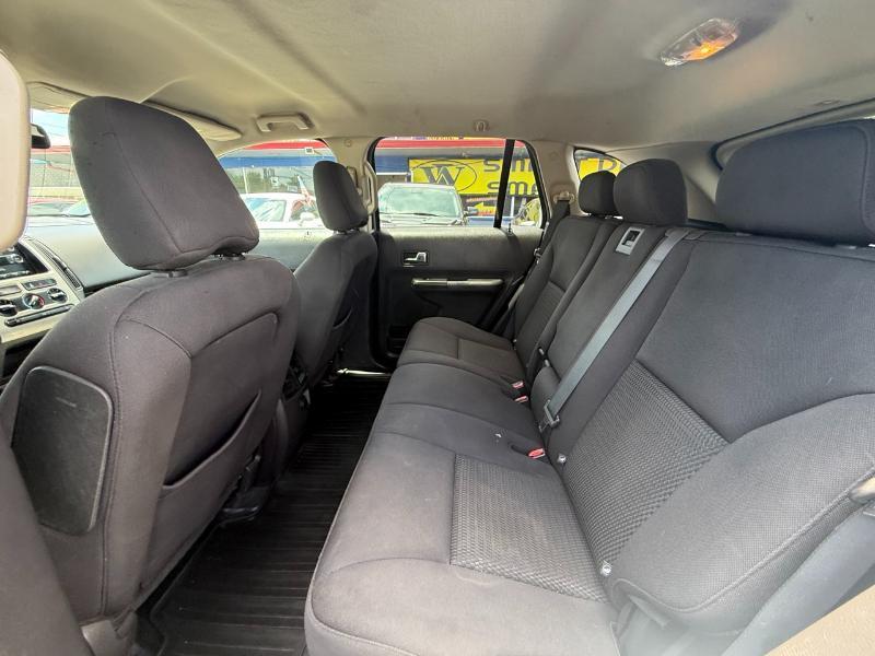 Ford Edge SE FWD 2010