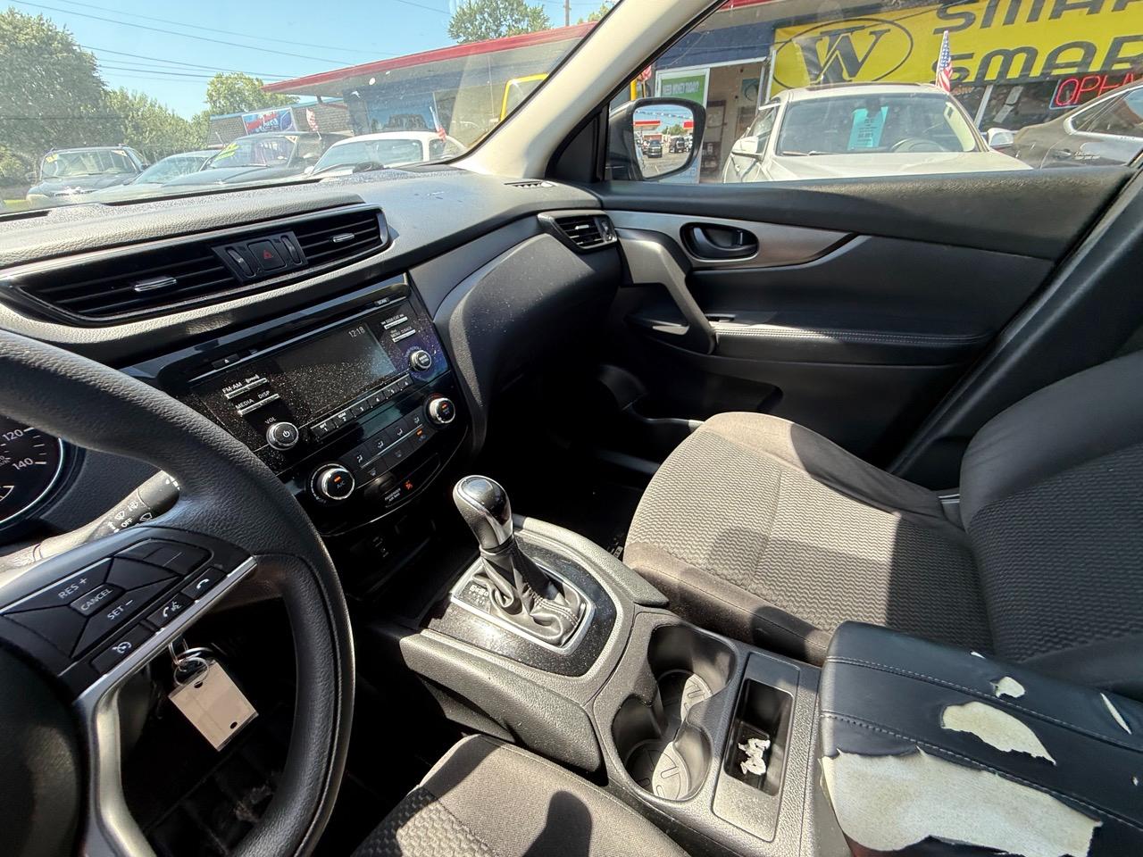 Nissan Rogue Sport S AWD 2017