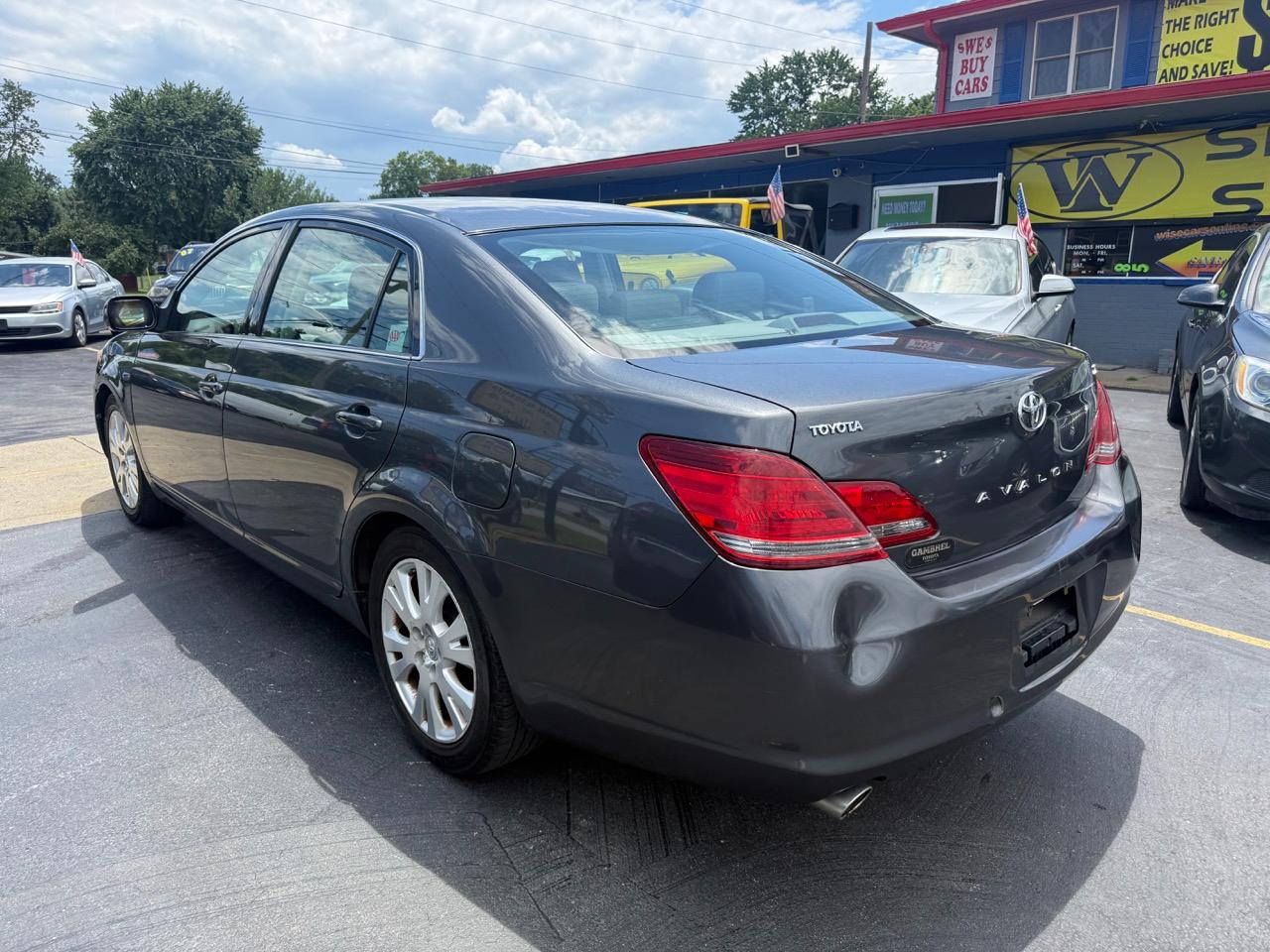 Toyota Avalon XLS 2008