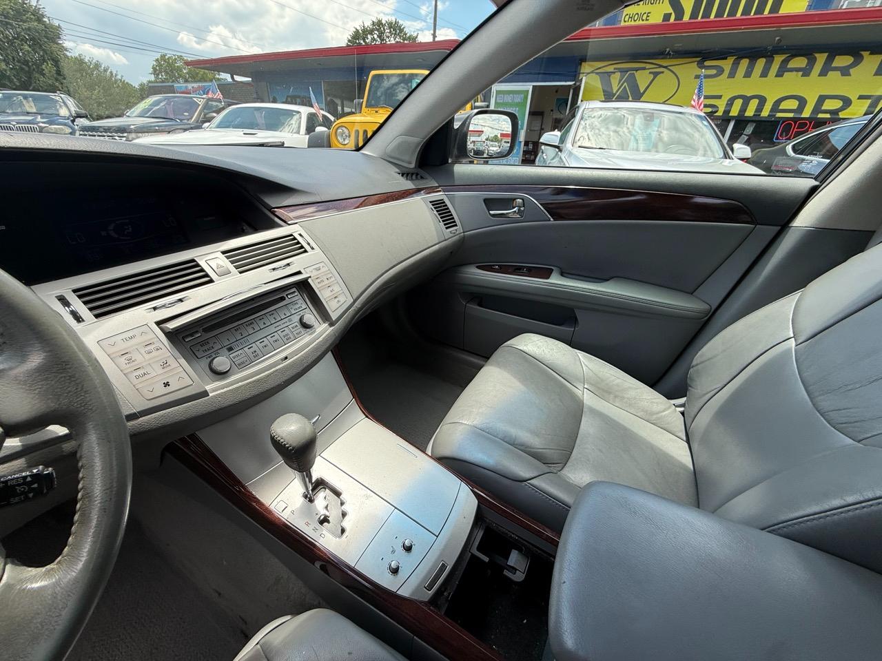 Toyota Avalon XLS 2008