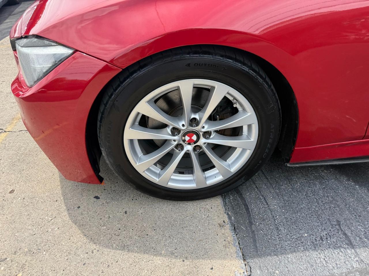 BMW 3-Series 320i xDrive Sedan 2016