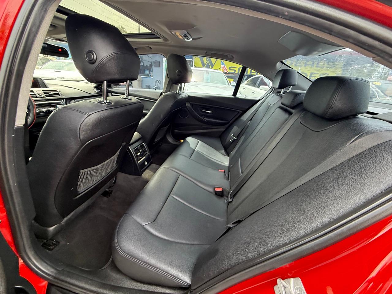 BMW 3-Series 320i xDrive Sedan 2016