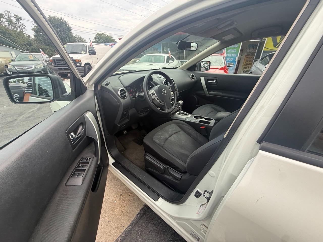 Nissan Rogue Select S AWD 2014
