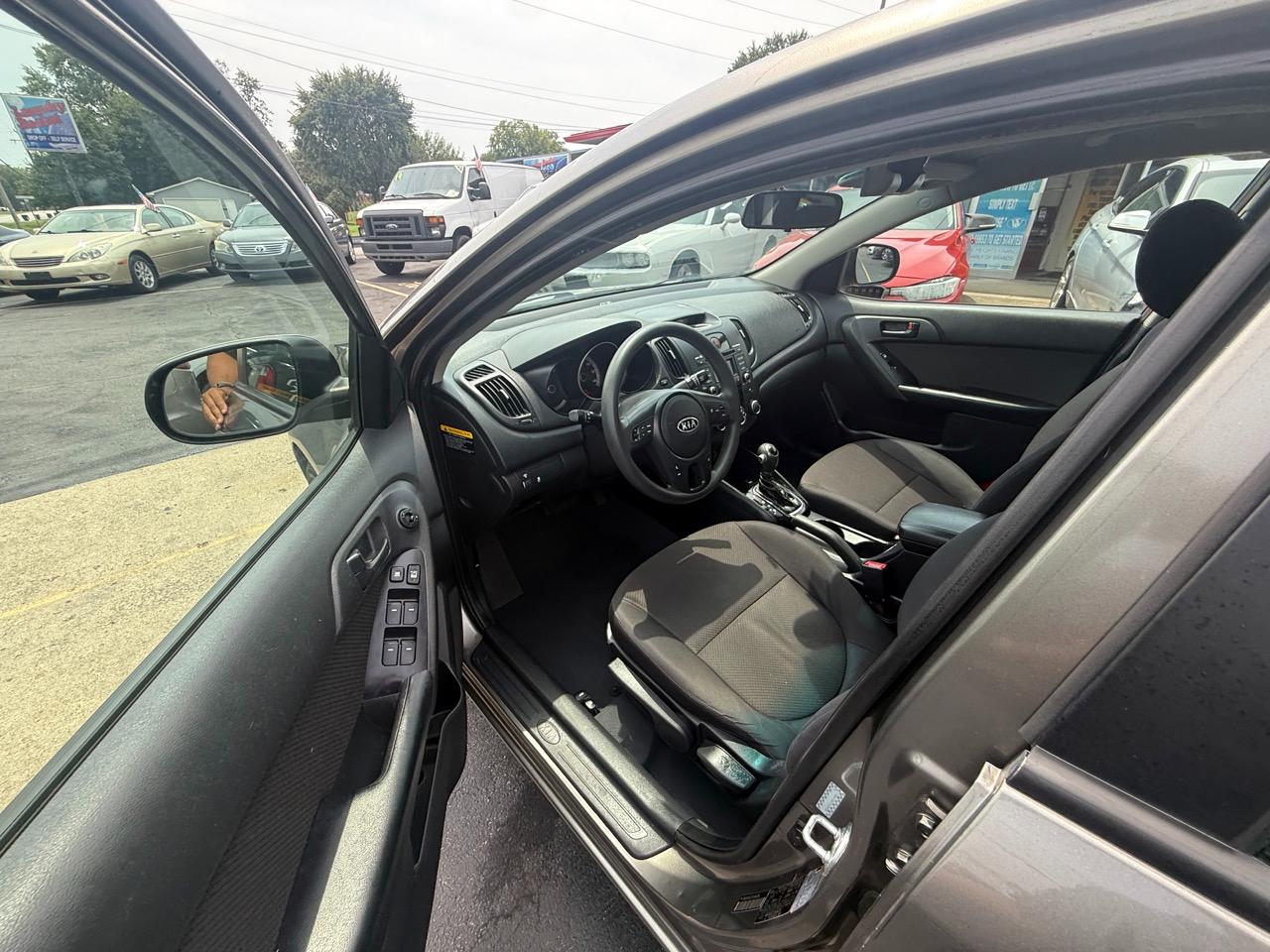 Kia Forte EX 2012