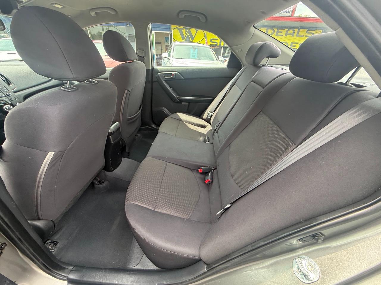 Kia Forte EX 2012