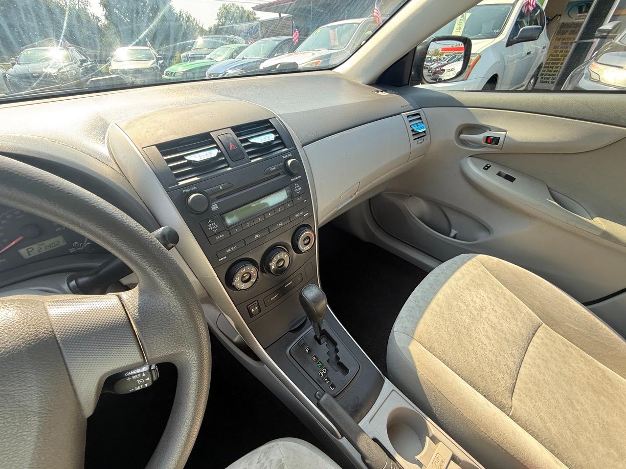 Toyota Corolla S 4-Speed AT 2009