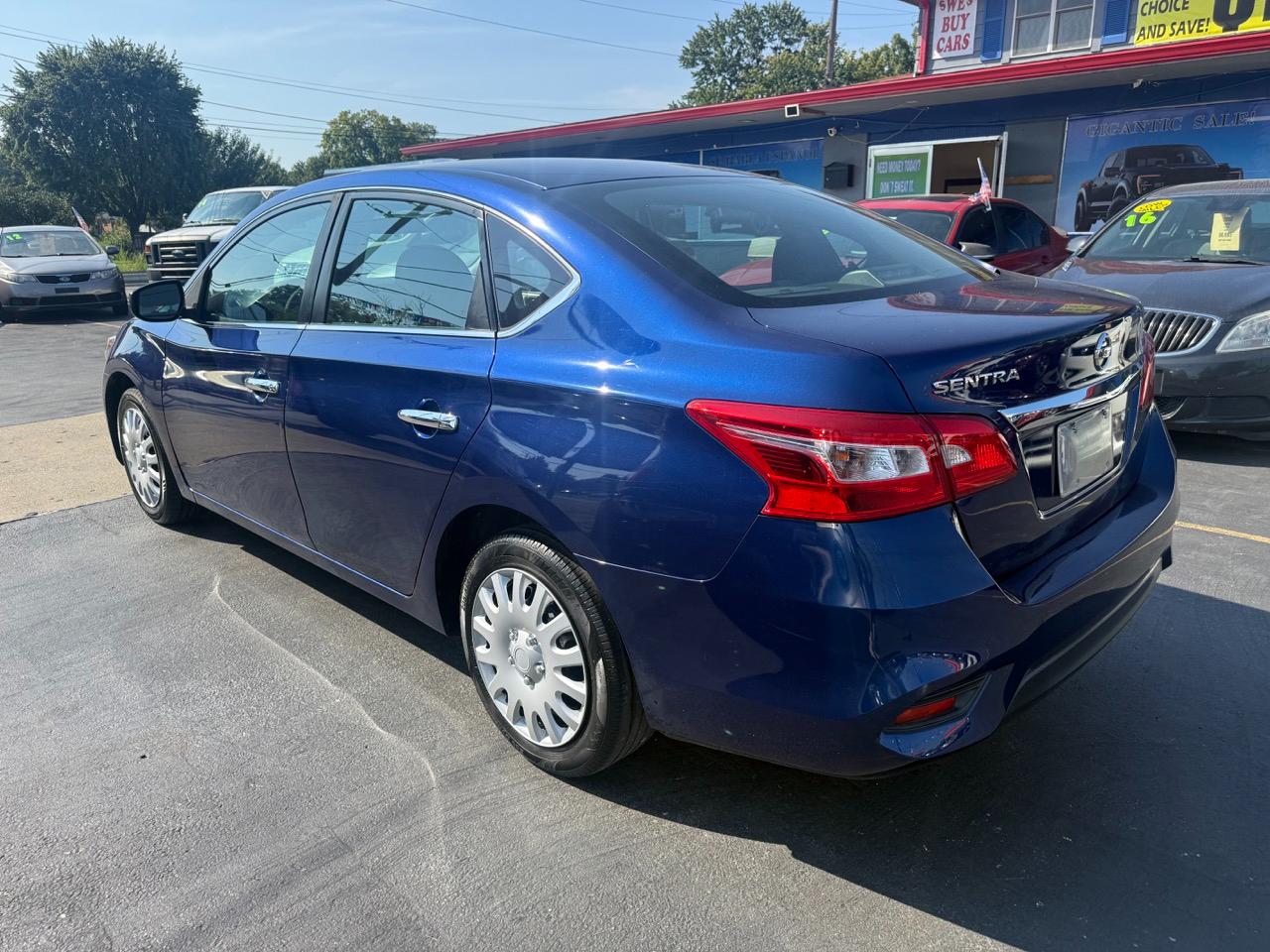 Nissan Sentra S CVT 2019