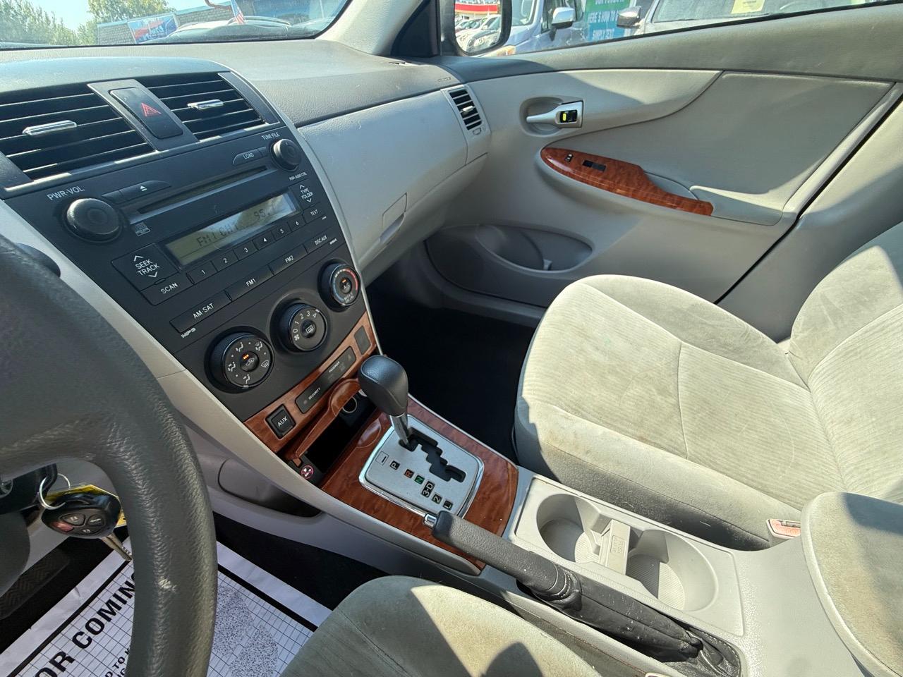 Toyota Corolla S 4-Speed AT 2009