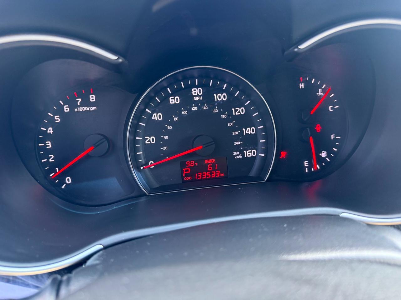 Kia Sorento LX 2WD 2014