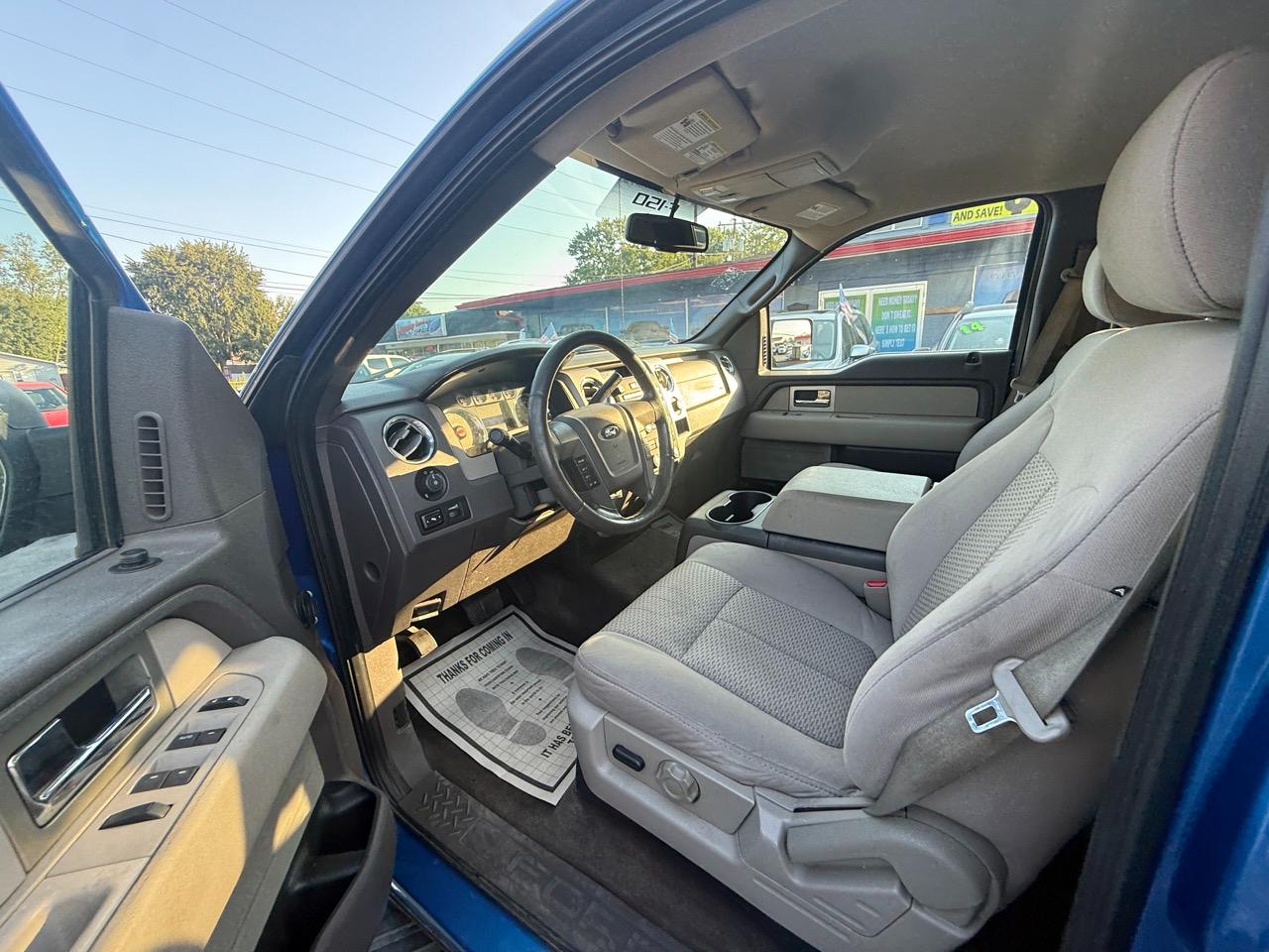Ford F-150 XLT 4WD 2010