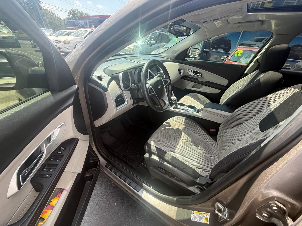 Chevrolet Equinox 1LT 2WD 2012
