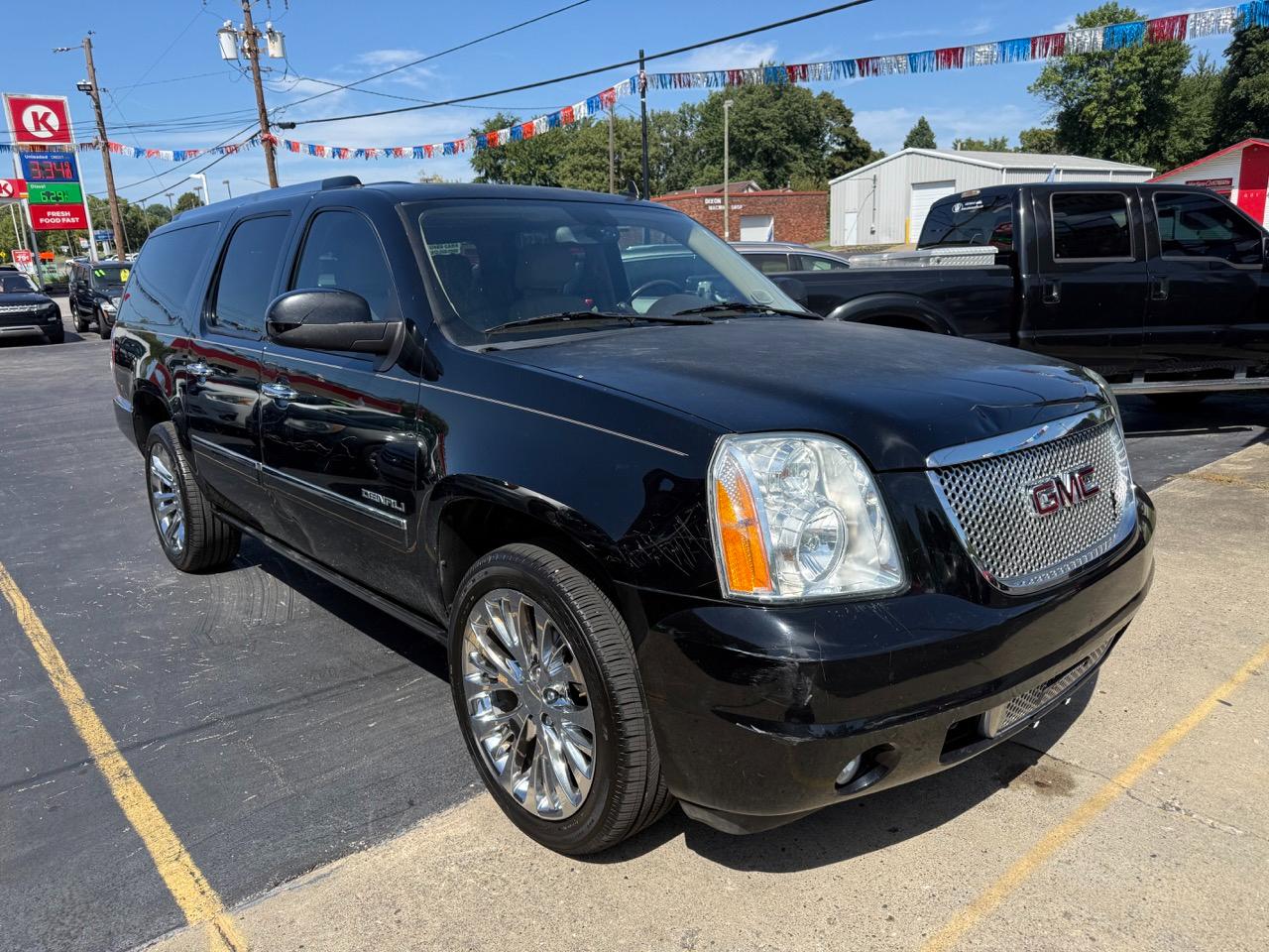 GMC Yukon Denali XL 4WD 2014