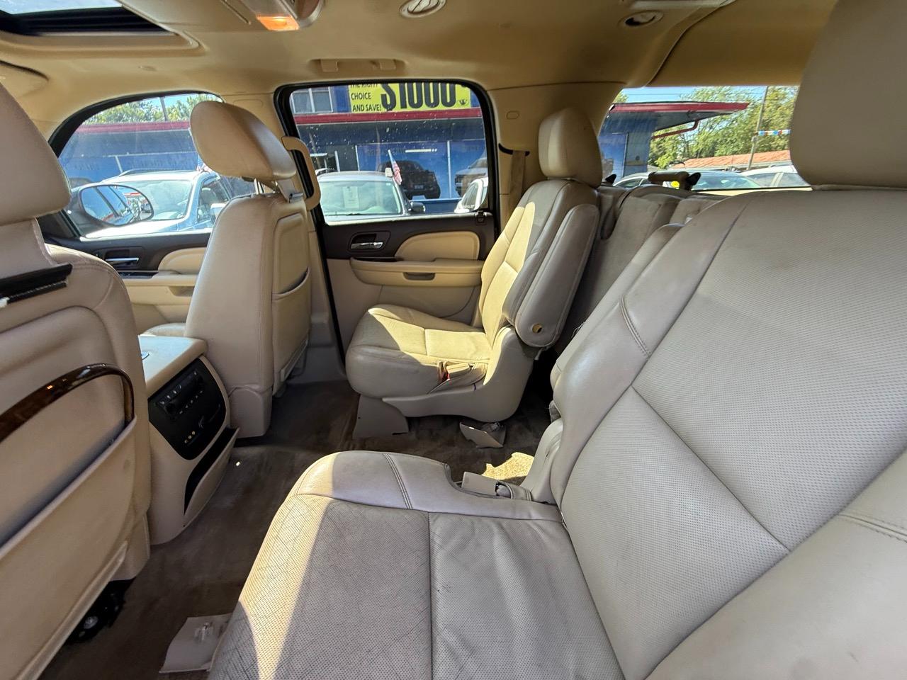 GMC Yukon Denali XL 4WD 2014