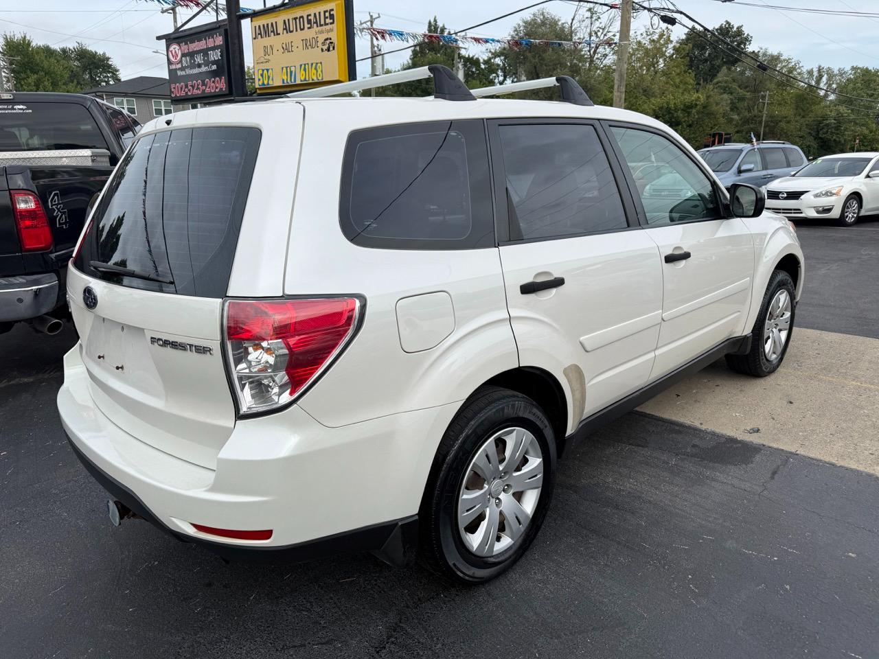 Subaru Forester 2.5X 2010