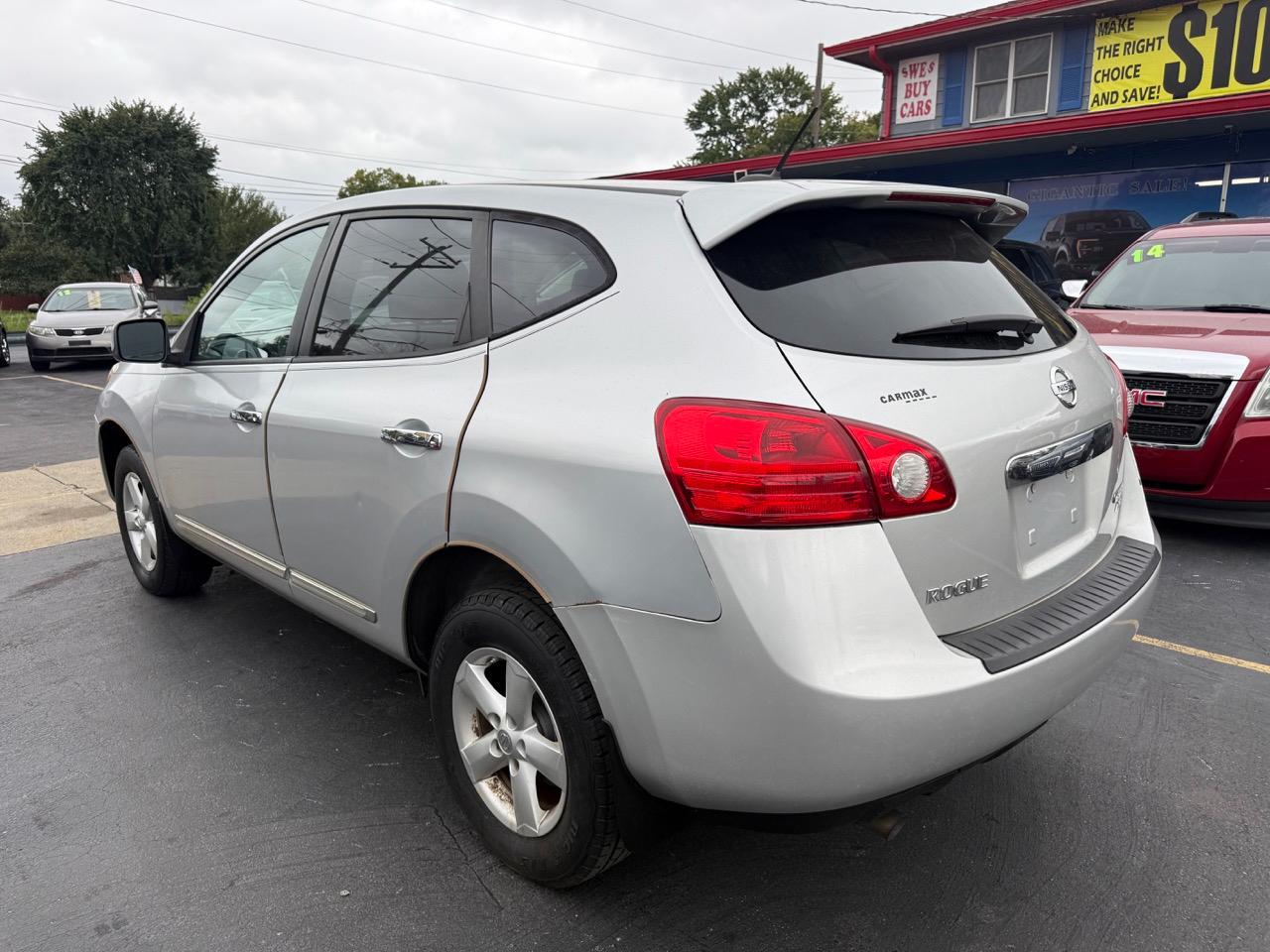 Nissan Rogue S AWD 2013