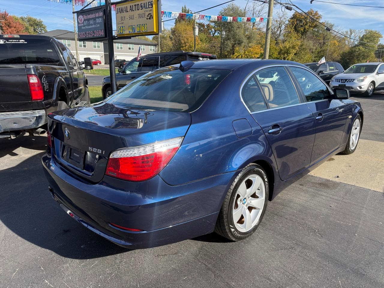 BMW 5-Series 528i 2008