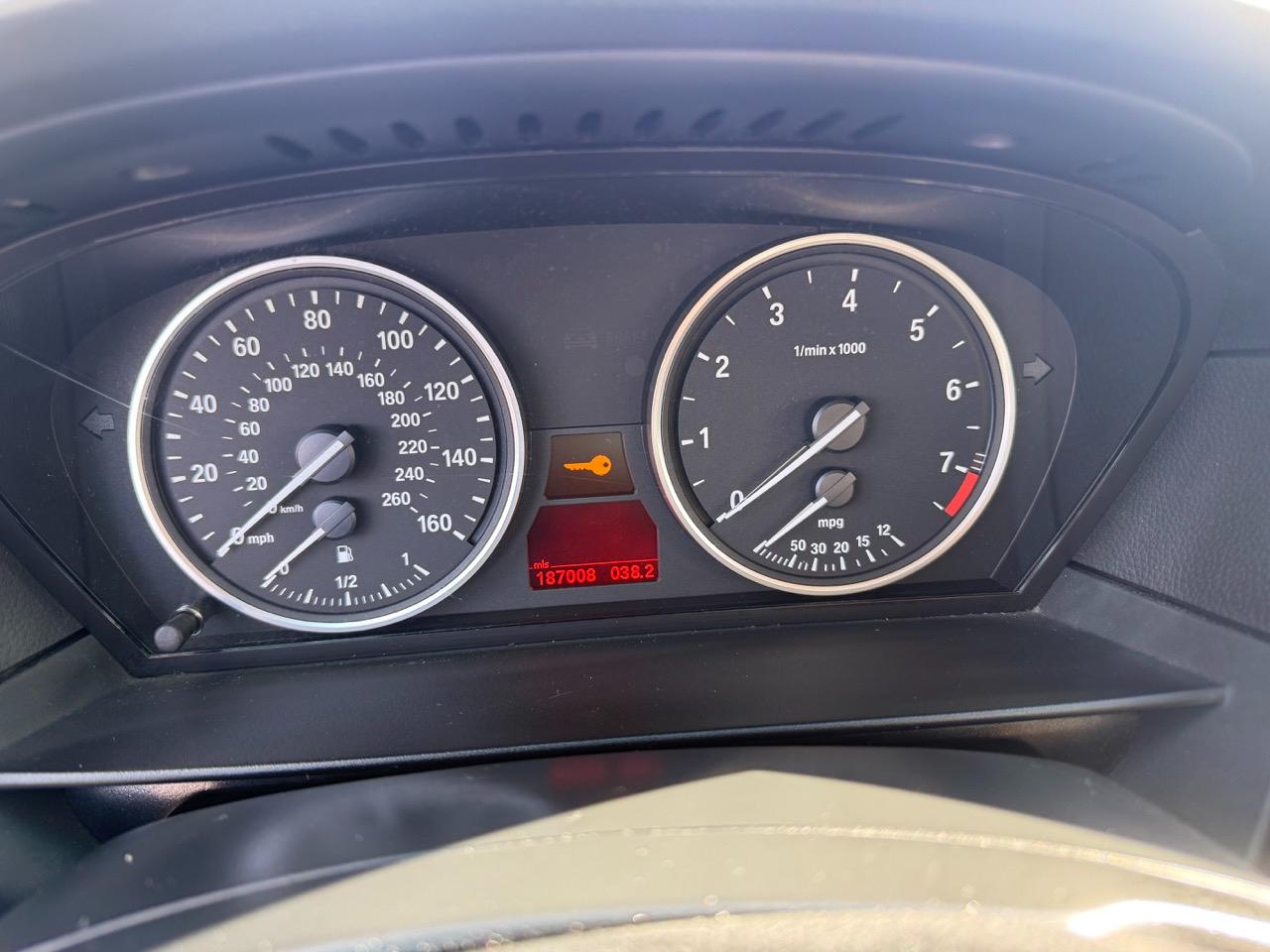 BMW 5-Series 528i 2008