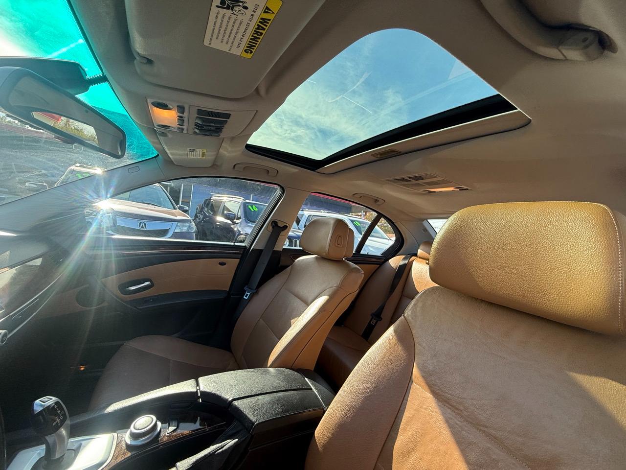 BMW 5-Series 528i 2008